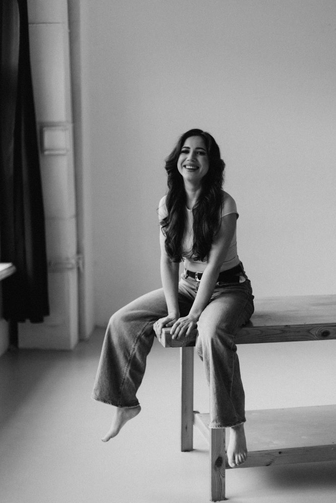 Українська артистка VYNOHRADOVA випустила ніжну композицію, що могла підкорити Нацвідбір