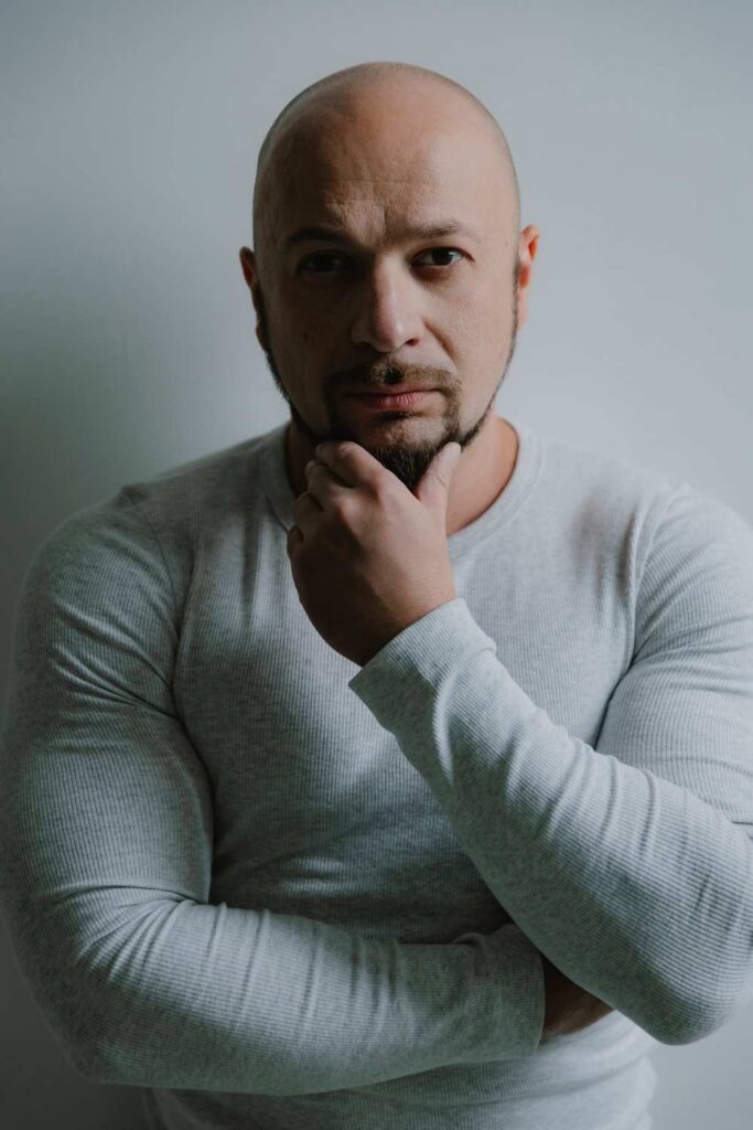 Hardly Ever оголює душу в новому синглі «Граніт»: коли любов ранить сильніше за камінь