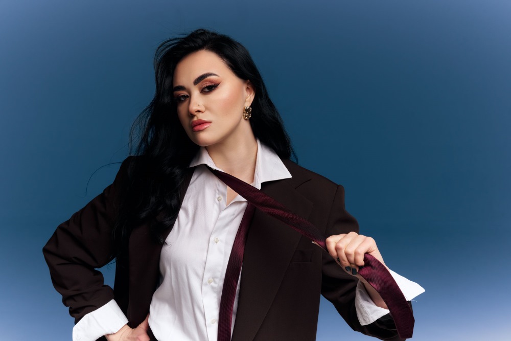 Вона перестала чекати: YASENSOVA випустила трек про кохання, яке не повертається Вона перестала чекати: YASENSOVA випустила трек про кохання, яке не повертається