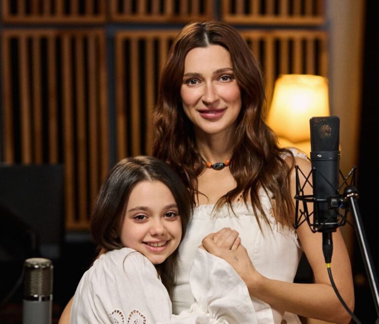 Дует поколінь: Lady Kira і TAYANNA випустили пісню «Мама» Дует поколінь: Lady Kira і TAYANNA випустили пісню «Мама»